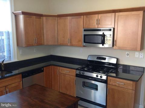 2124 Baltimore St, Baltimore, MD 21231 photo 22