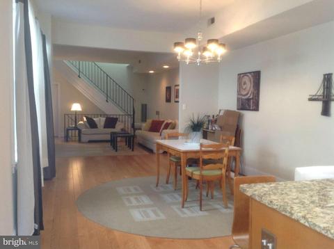 2124 Baltimore St, Baltimore, MD 21231 photo 10