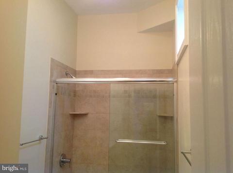 2124 Baltimore St, Baltimore, MD 21231 photo 14