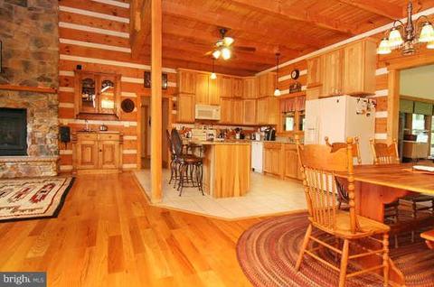 794 Erikasview Dr, Westminster, MD 21158 photo 8