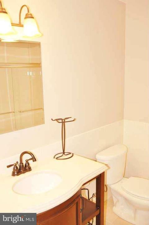 17221 Donora Rd, Silver Spring, MD 20905 photo 15