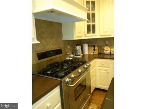1 Pershing Ave, Ewing, NJ 08618 photo 10