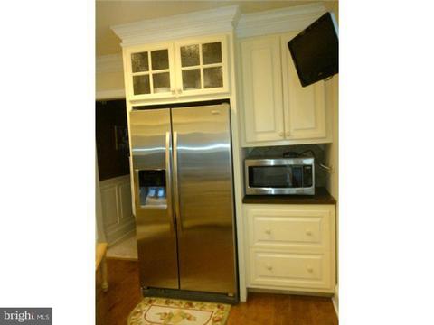1 Pershing Ave, Ewing, NJ 08618 photo 11