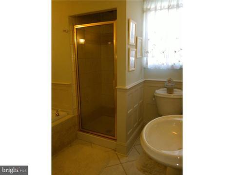 1 Pershing Ave, Ewing, NJ 08618 photo 17