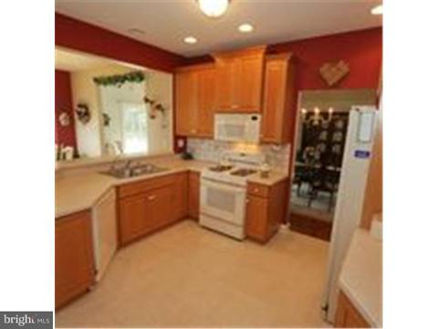 3 Exeter Pl, Cinnaminson, NJ 08077 photo 5