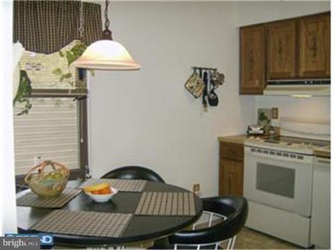 910 Bromley Est, Pine Hill, NJ 08021 photo 5