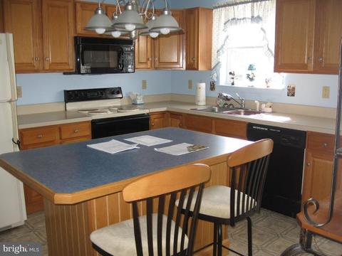 19 Tumbling Run, Lititz, PA 17543 photo 7