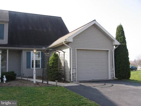 19 Tumbling Run, Lititz, PA 17543 photo 2