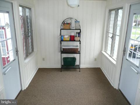 112 Central Ave, Ewing, NJ 08628 photo 9