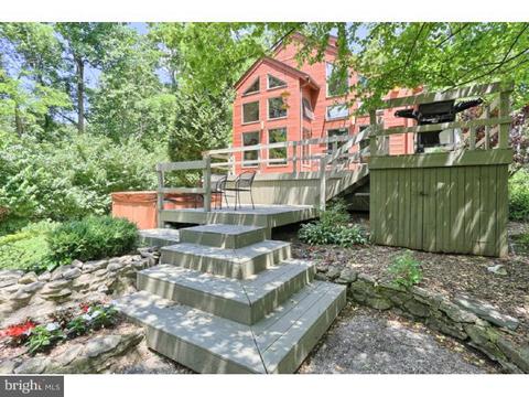 117 Mail Route Rd, Sinking Spring, PA 19608 photo 1