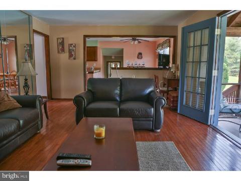 27 Millstone Dr, Shamong, NJ 08088 photo 5