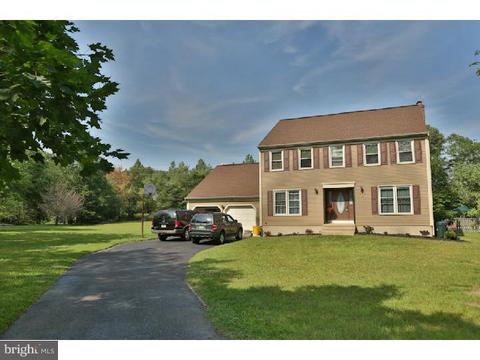 27 Millstone Dr, Shamong, NJ 08088 photo 2