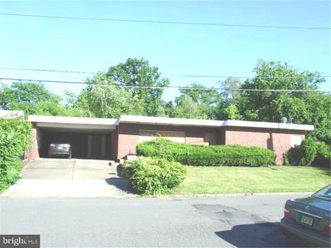 1700 4th St, Ewing, NJ 08638 photo 1