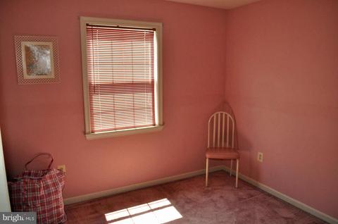 9364 Kings Post Ct, Laurel, MD 20723 photo 11