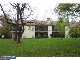 274 Valley Stream Ln, Chesterbrook, PA 19087 photo 11