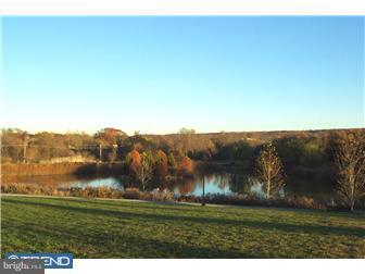274 Valley Stream Ln, Chesterbrook, PA 19087 photo 12