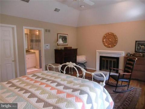 209 Hedgemere Dr, Devon, PA 19333 photo 16