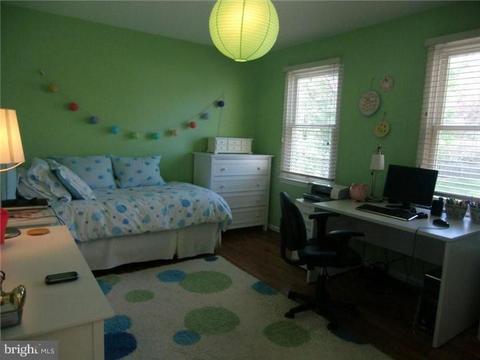 209 Hedgemere Dr, Devon, PA 19333 photo 18
