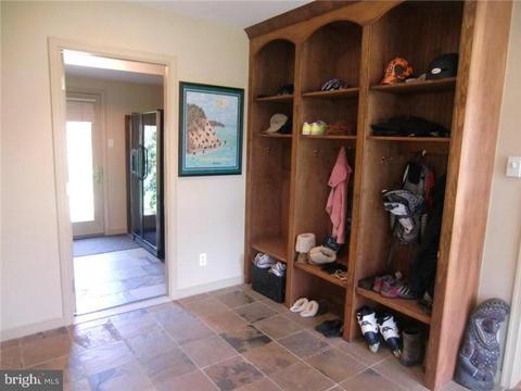 209 Hedgemere Dr, Devon, PA 19333 photo 8