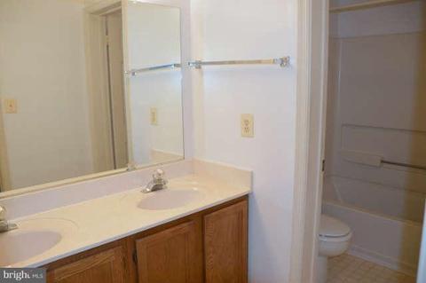 360 Logan Dr, Westminster, MD 21157 photo 8