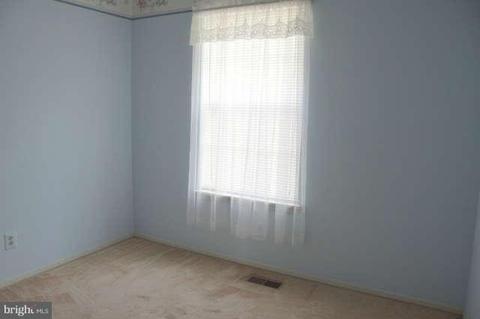 360 Logan Dr, Westminster, MD 21157 photo 9