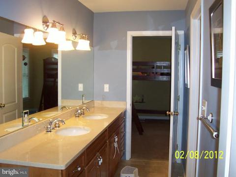 317 Oakwood Ln, Devon, PA 19333 photo 18