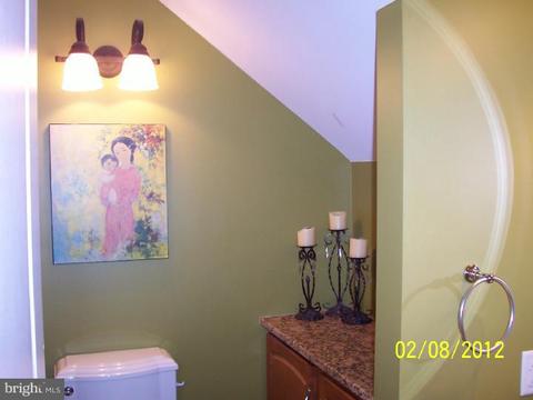 317 Oakwood Ln, Devon, PA 19333 photo 9