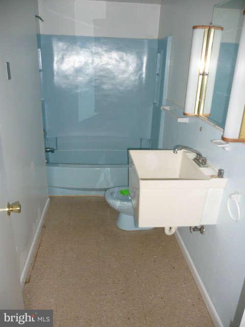 23319 Barth Spring Ln, Smithsburg, MD 21783 photo 12