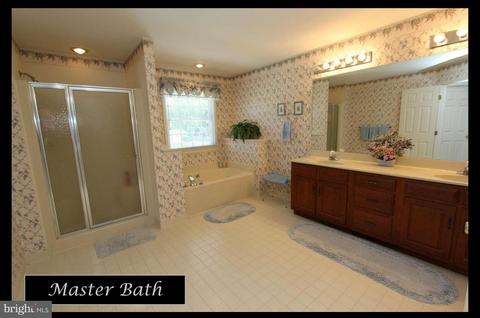 8020 Stone Ridge Dr, Frederick, MD 21702 photo 13