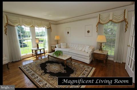8020 Stone Ridge Dr, Frederick, MD 21702 photo 9