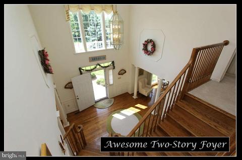 8020 Stone Ridge Dr, Frederick, MD 21702 photo 17