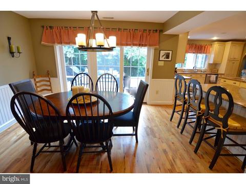 213 Sunset Rd, Wayne, PA 19087 photo 8