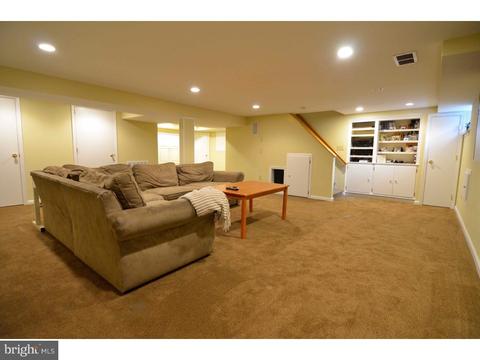 213 Sunset Rd, Wayne, PA 19087 photo 21