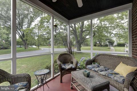100 Hamilton Ave E, Silver Spring, MD 20901 photo 6