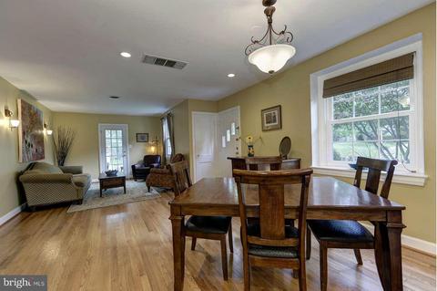 100 Hamilton Ave E, Silver Spring, MD 20901 photo 12