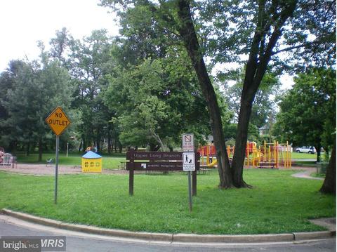 100 Hamilton Ave E, Silver Spring, MD 20901 photo 29