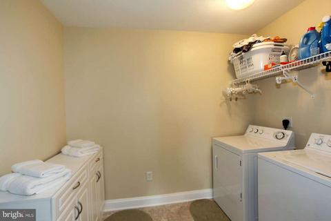8630 Far Fields Way, Laurel, MD 20723 photo 9
