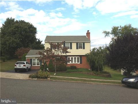 4540 Pilgrim Ln, Upper Chichester, PA 19061 photo 13