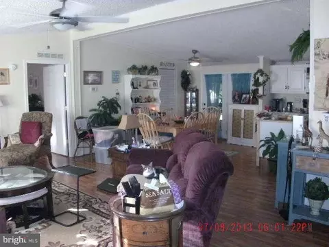 6 Tearose Dr, Middle River, MD 21220 photo 7