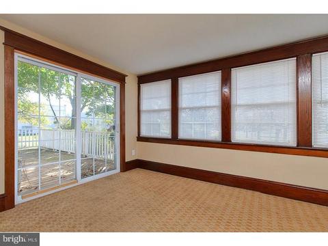 407 Crown Point Rd, Thorofare, NJ 08086 photo 5