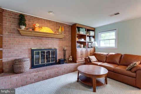 6003 Meriwether Ln, Springfield, VA 22150 photo 25