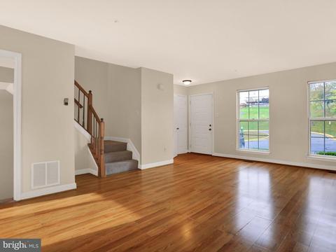 6428 View Point Ct, Frederick, MD 21703 photo 4