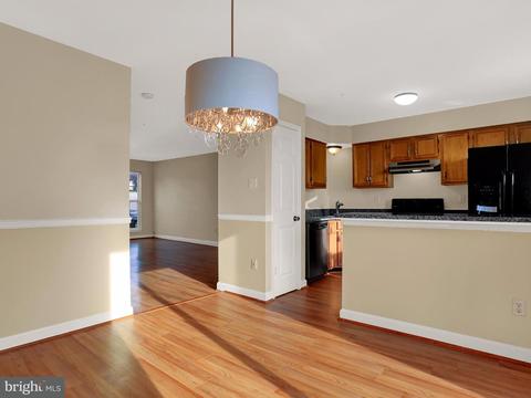 6428 View Point Ct, Frederick, MD 21703 photo 8