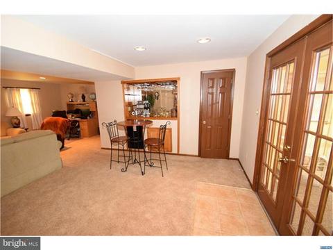 34 Clipper Ct, Bear, DE 19701 photo 15