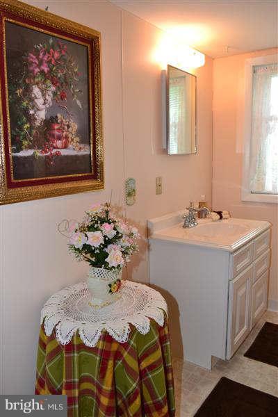 15020 Hicksville Rd, Clear Spring, MD 21722 photo 17