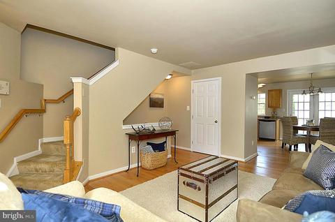 6405 Racetec Ct, Springfield, VA 22150 photo 8