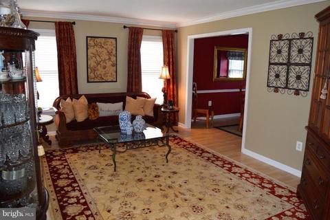 9101 Northedge Dr, Springfield, VA 22153 photo 6