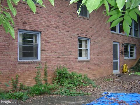 6711 Kenmont Pl, Springfield, VA 22152 photo 7