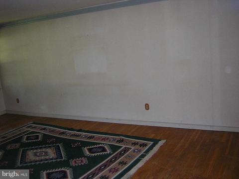 6711 Kenmont Pl, Springfield, VA 22152 photo 15