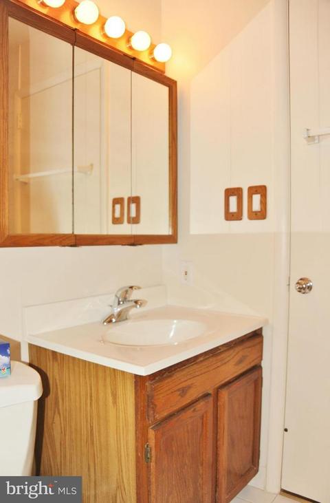 6105 Frontier Dr, Springfield, VA 22150 photo 16